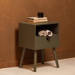 Ozzy nachtkastje hout - warm groen