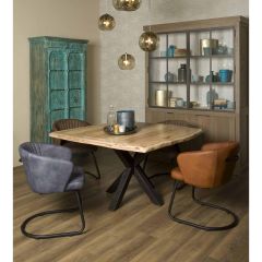 Soria eettafel vierkant - 150 cm - bruin