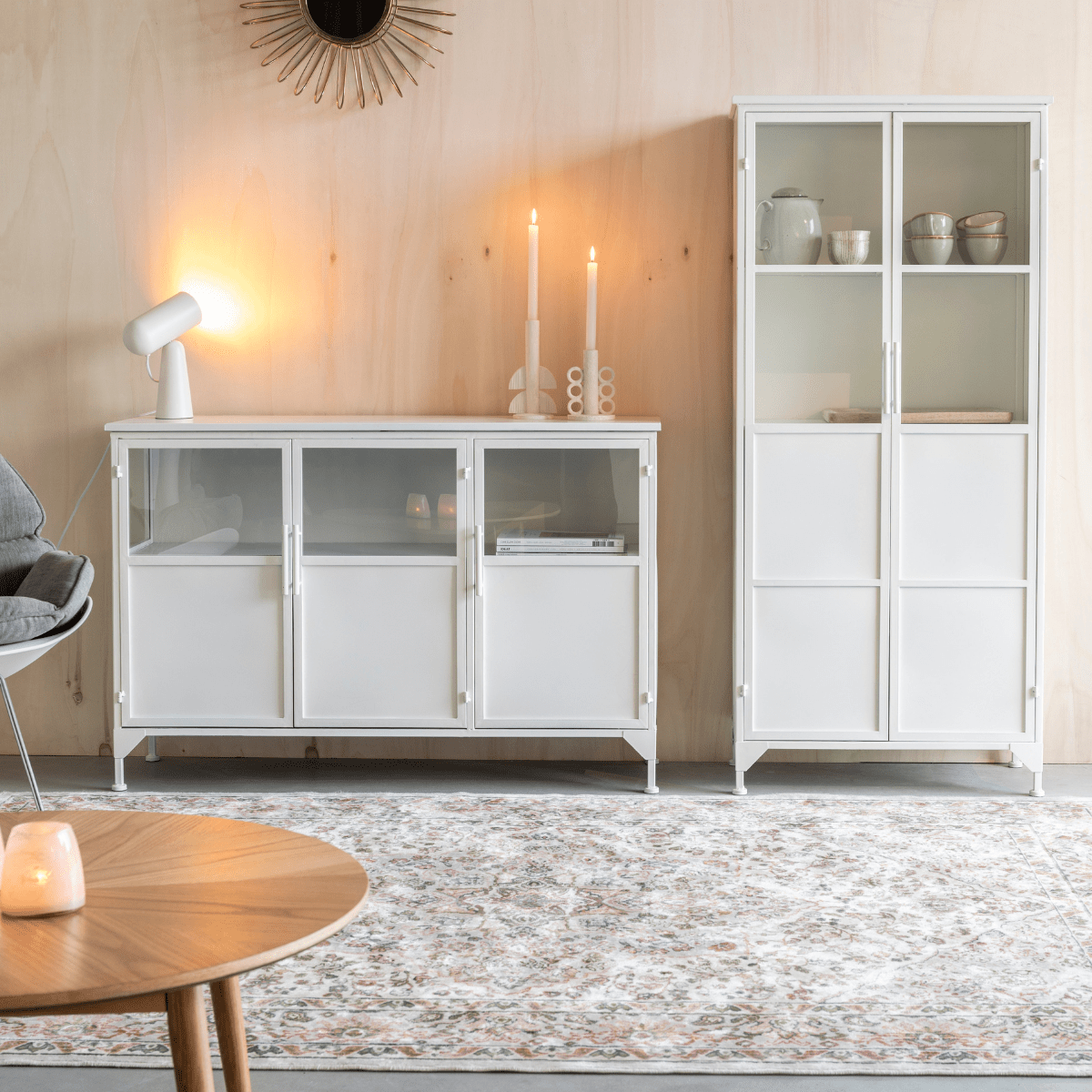 Puur Korpela wandkast laag 3-deurs wit | Designstoel4u