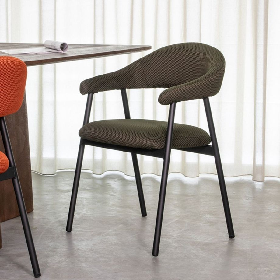 Amaze eetkamerstoel breathe