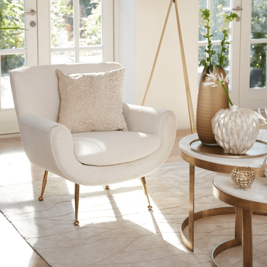 Vinstra fauteuil bouclé wit/goud van het woonmerk Light&Living