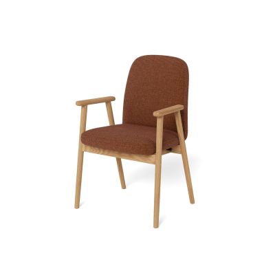 Nøra Lumi armstoel | naturel oak onderstel | stof Basel - terracotta