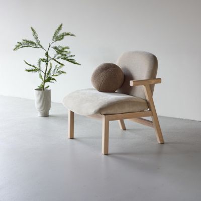 Svea Nakamura fauteuil - rubberhout en stof - beige