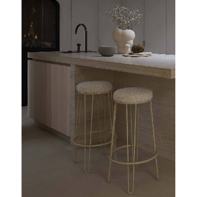 Alice barkruk 73cm bouclé van het woonmerk Light & Living