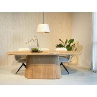 Novero eettafel ovaal 230 cm - naturel