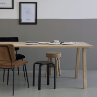 Tablo onderstel A-poot eiken naturel van het woonmerk Woood