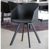 Nøra Teneo armstoel | zwart metaal onderstel | stof Spy - grijs